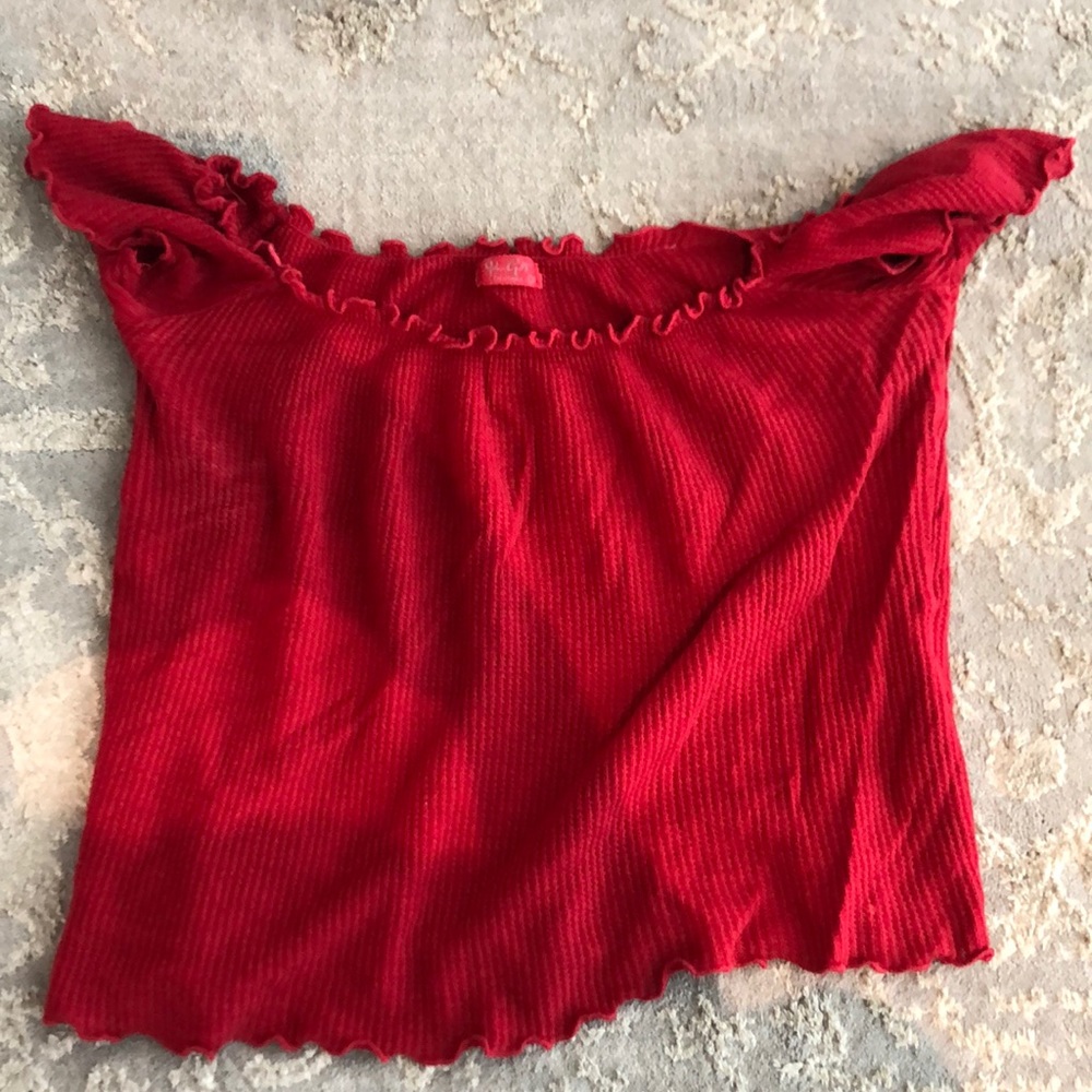 Brandy Melville shirt